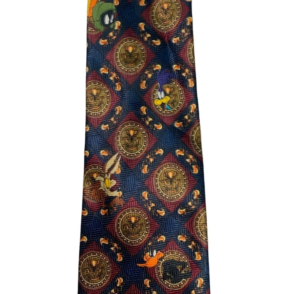 LOONEY TUNES Men’s Character Tie